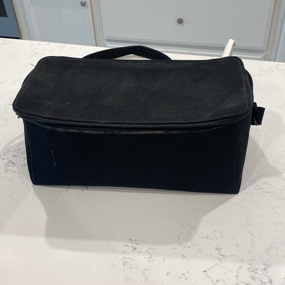 Used. MAC carry all. - Picture 2 of 3